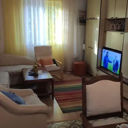 Eva- One Bedroom With Terrace *